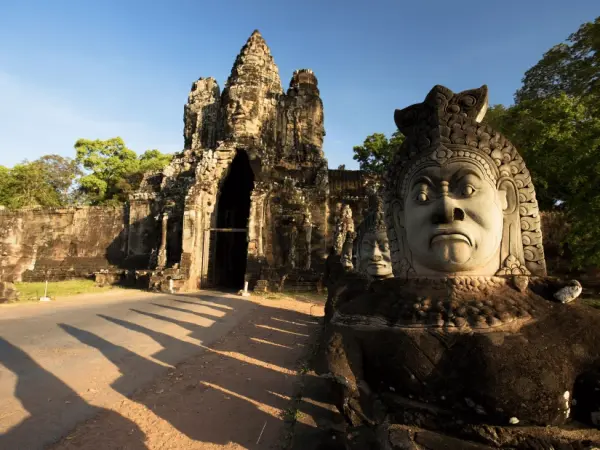 angkor_thom_south_gate