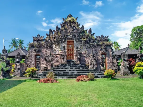 Darwin_Pura_Beji__Indonesia