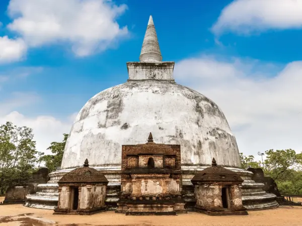 polonnaruwa_sri_lanka__4_