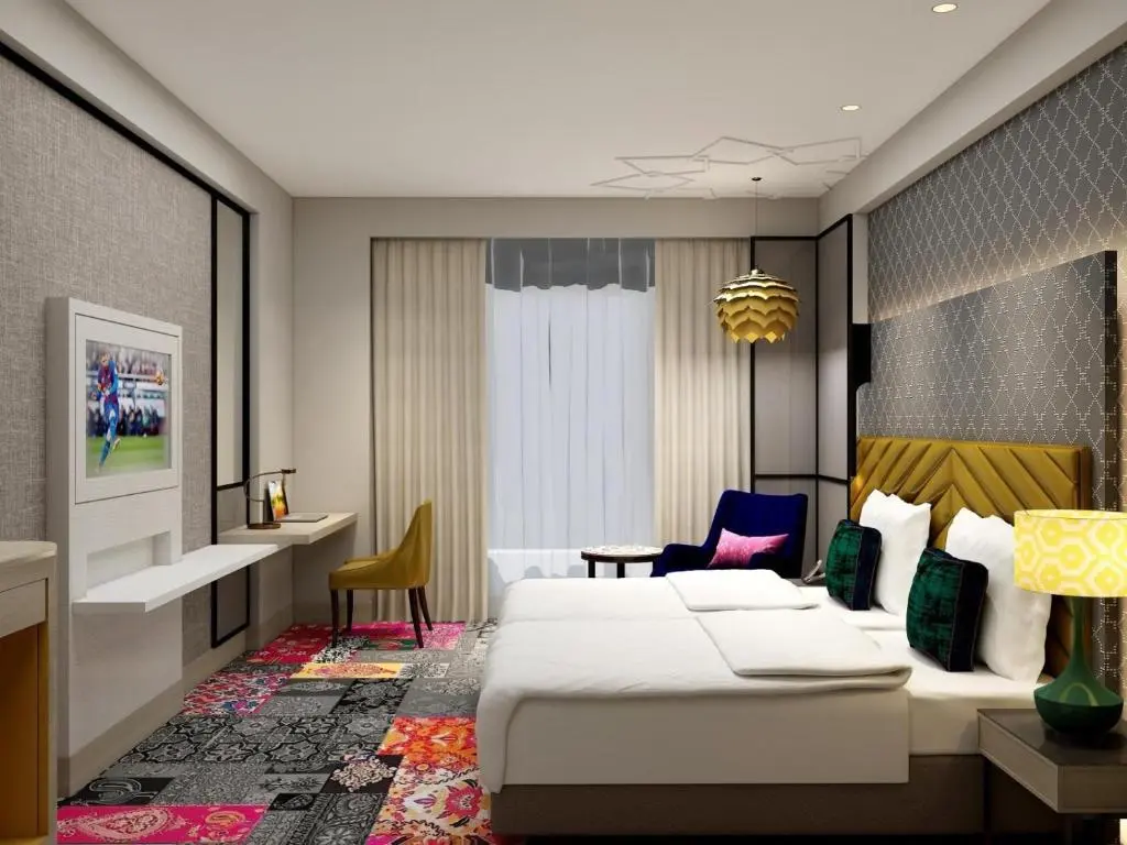 Agra_-_hotel_grand_mercure_superior_room