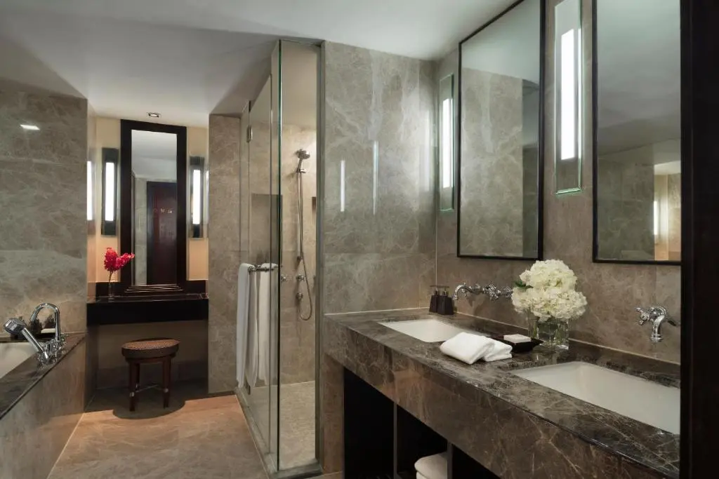 ANANTARA_RIVERSIDE_HOTEL_BATHROOM