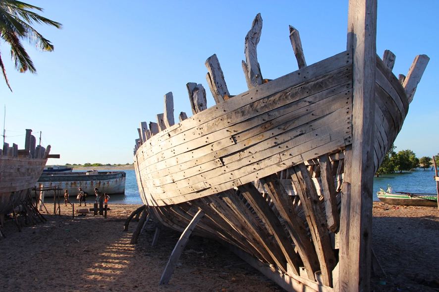 Belo Sur Mer, costruzione Dow