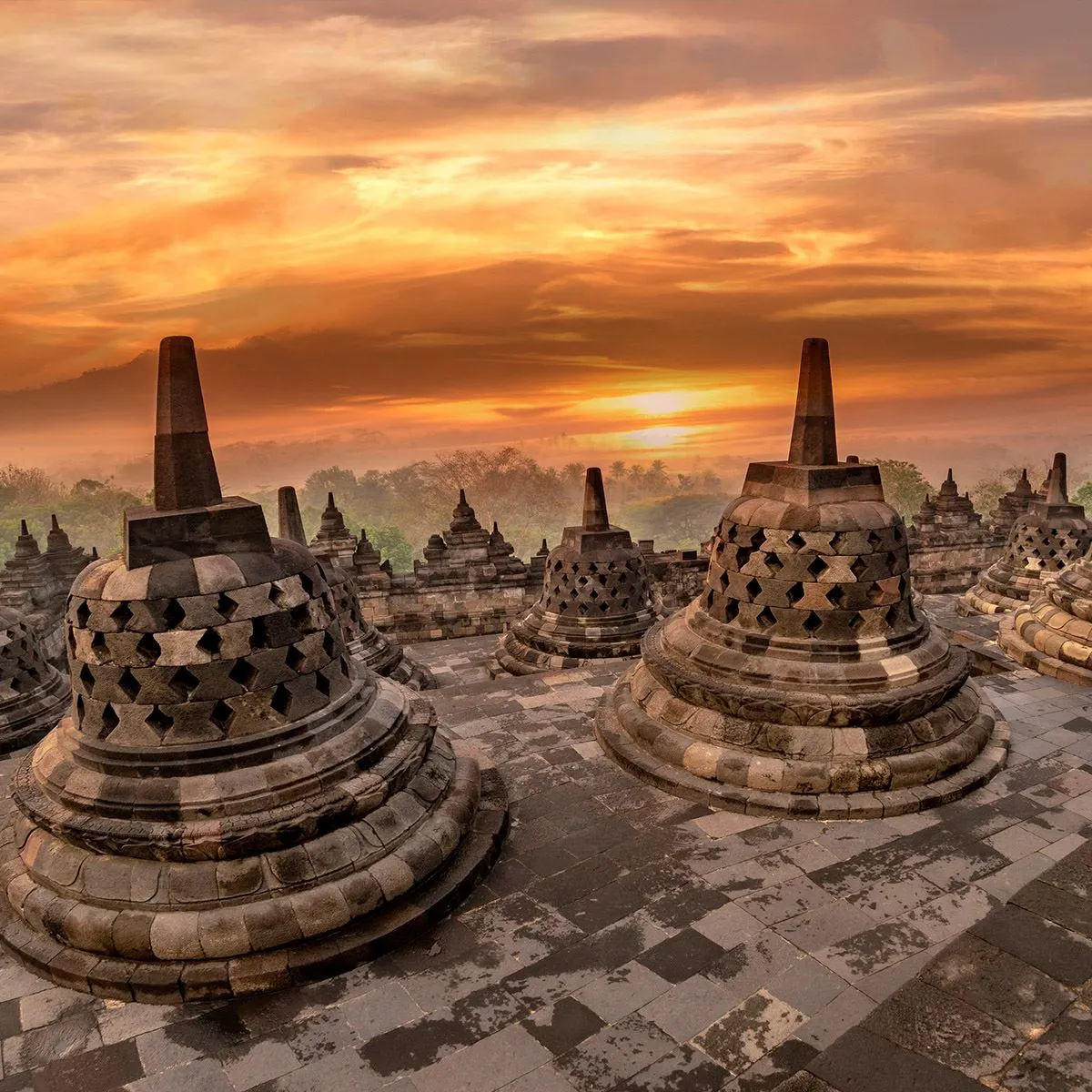 BOROBUDUR_1