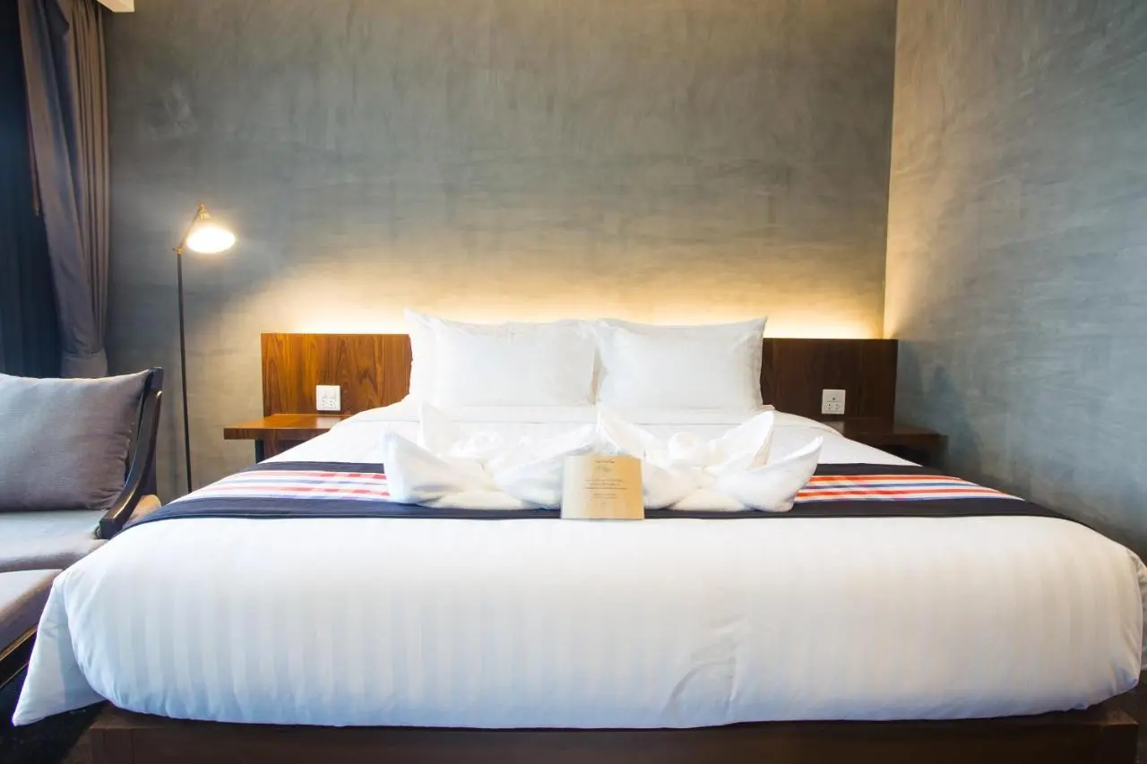 CHIANG_RAI_-_Nai_Ya_hotel_room