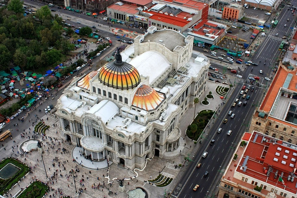 Citt__del_Messico_bellas-artes-2379452_960_720