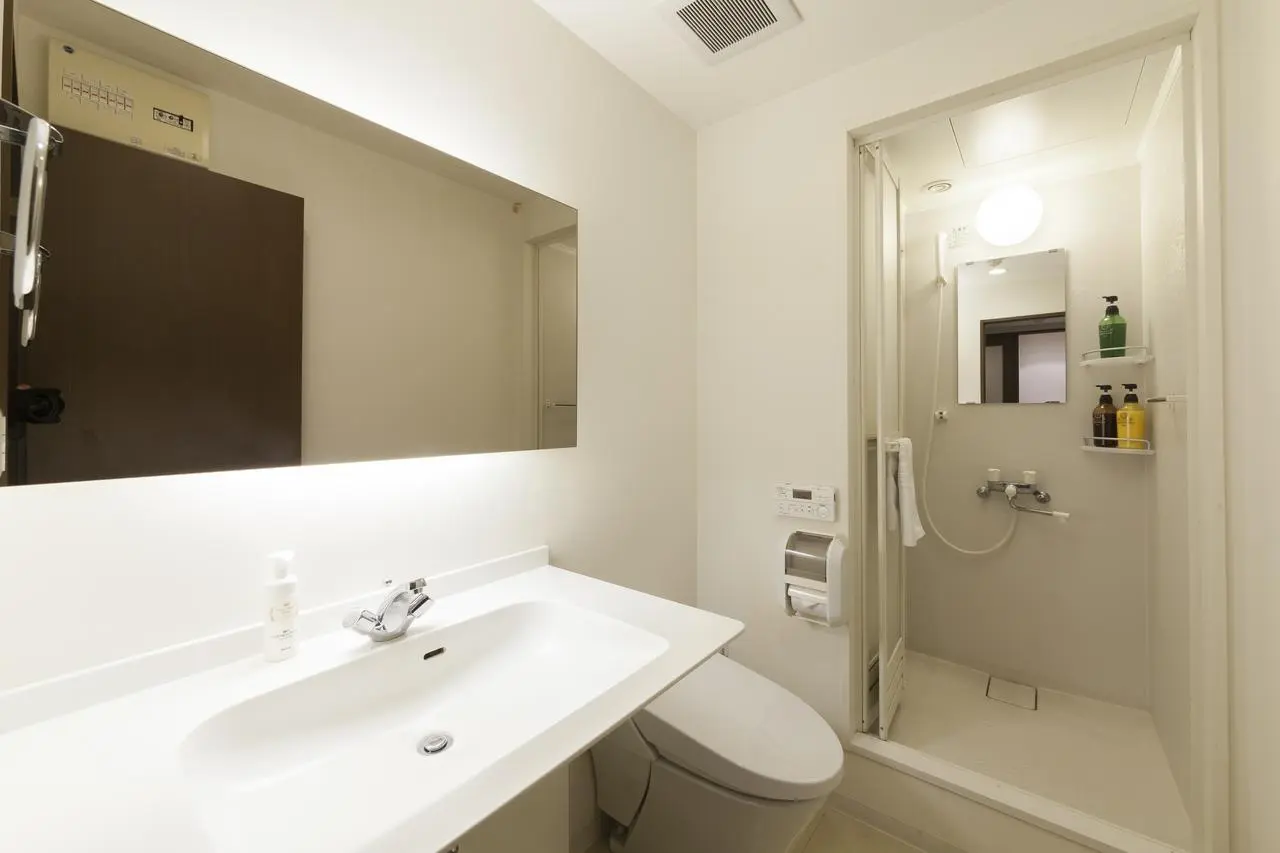 dormy_inn_kanazawa_natural_hit_spring__bathroom