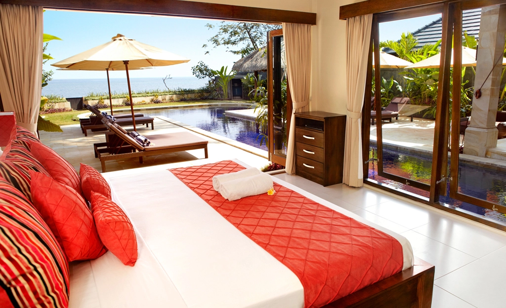 grand-beach-villa-bedroom_the_lovina