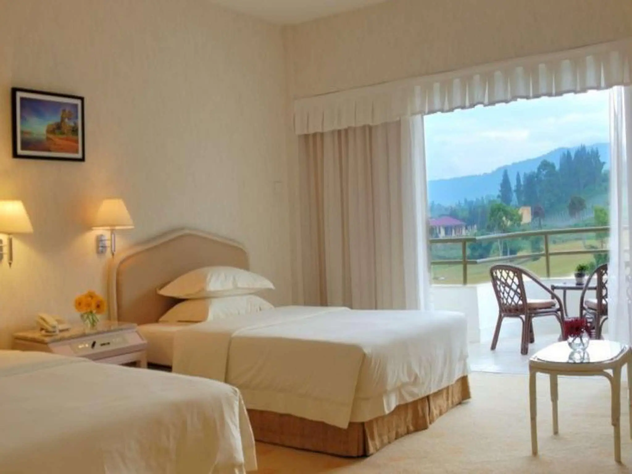 grand_mutiara_hotel_berastagi_-_room