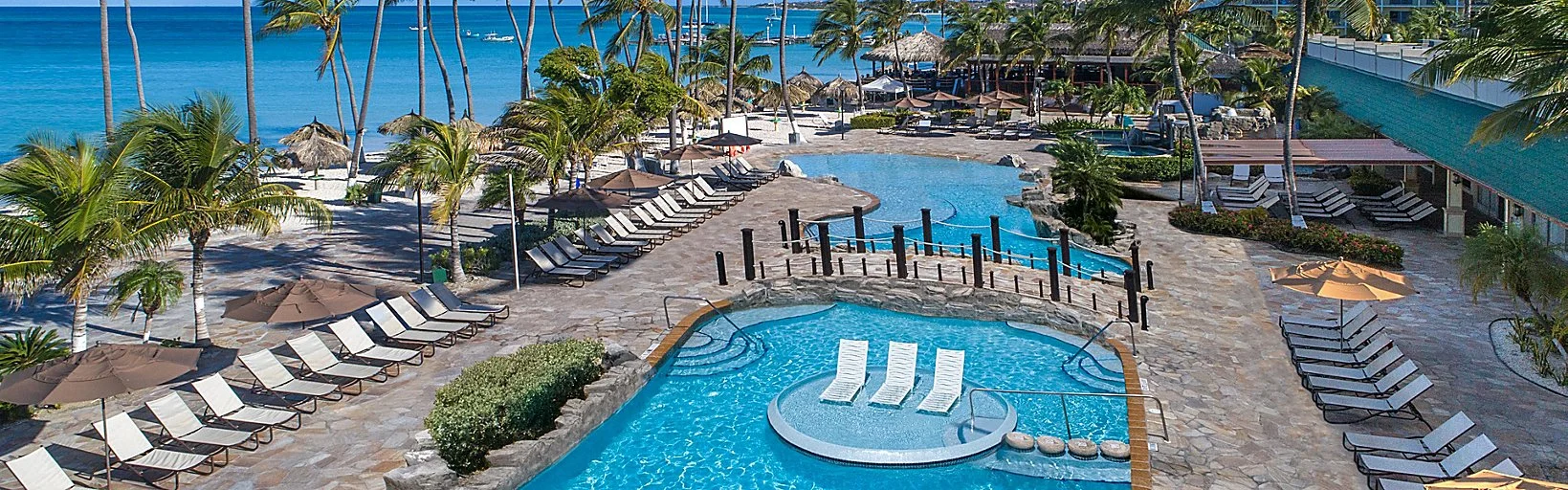 holiday_inn_aruba_pool_view