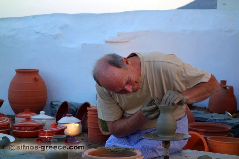 img_element_12713_sifnos-e-l-arte-vasaia-un-piccolo-viaggio-in-una-grande-arte