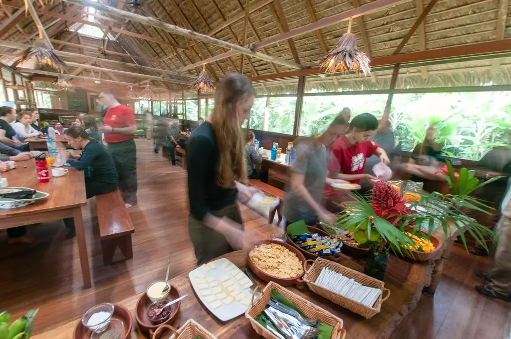 Inkaterra_Guides_Field_Station_ristorante