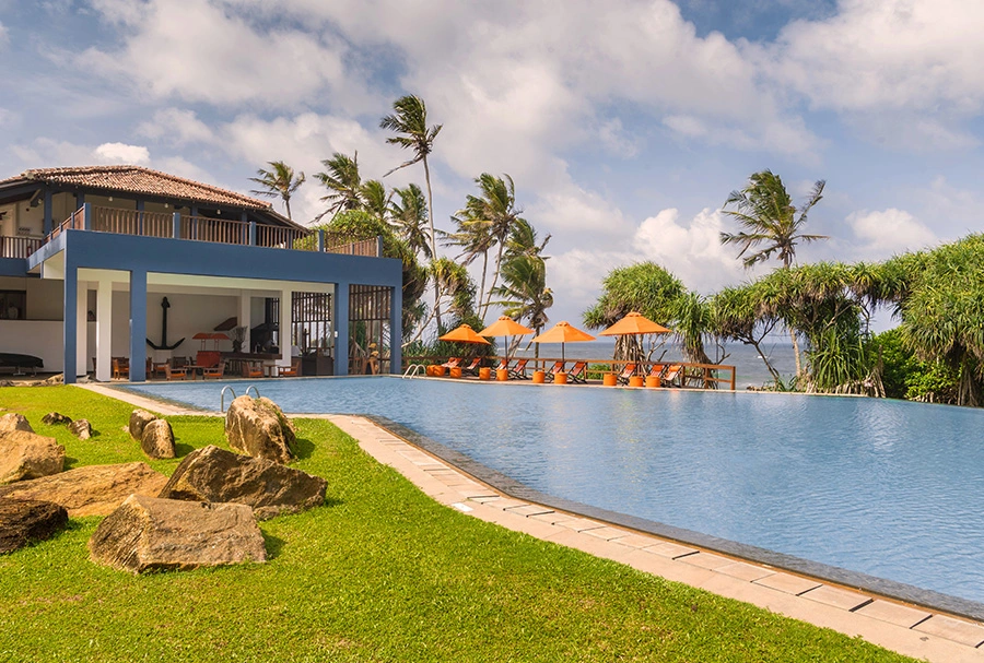 Jetwing_Lighthouse_Hotel_pool