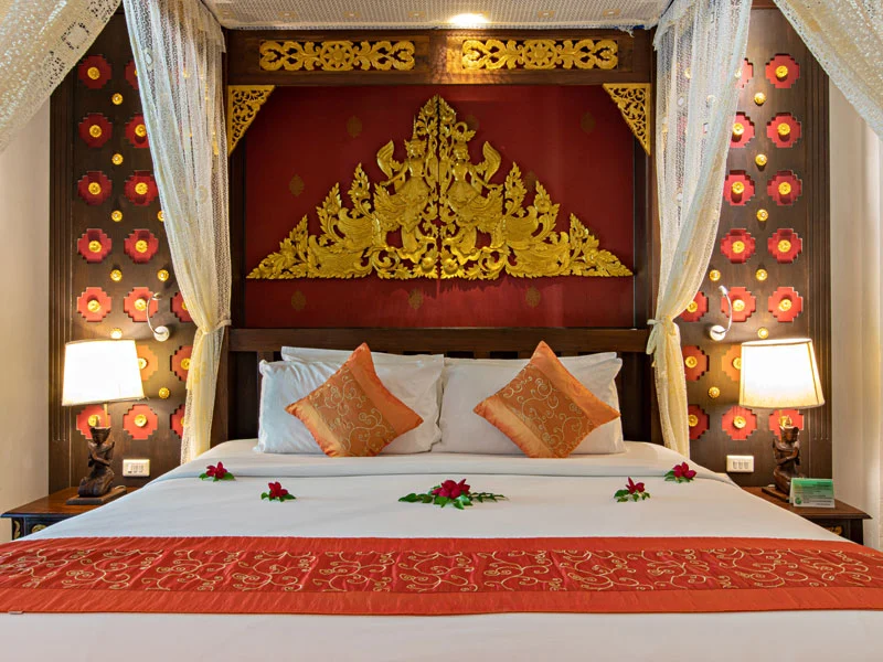 Kata_Palm_Resort_bed