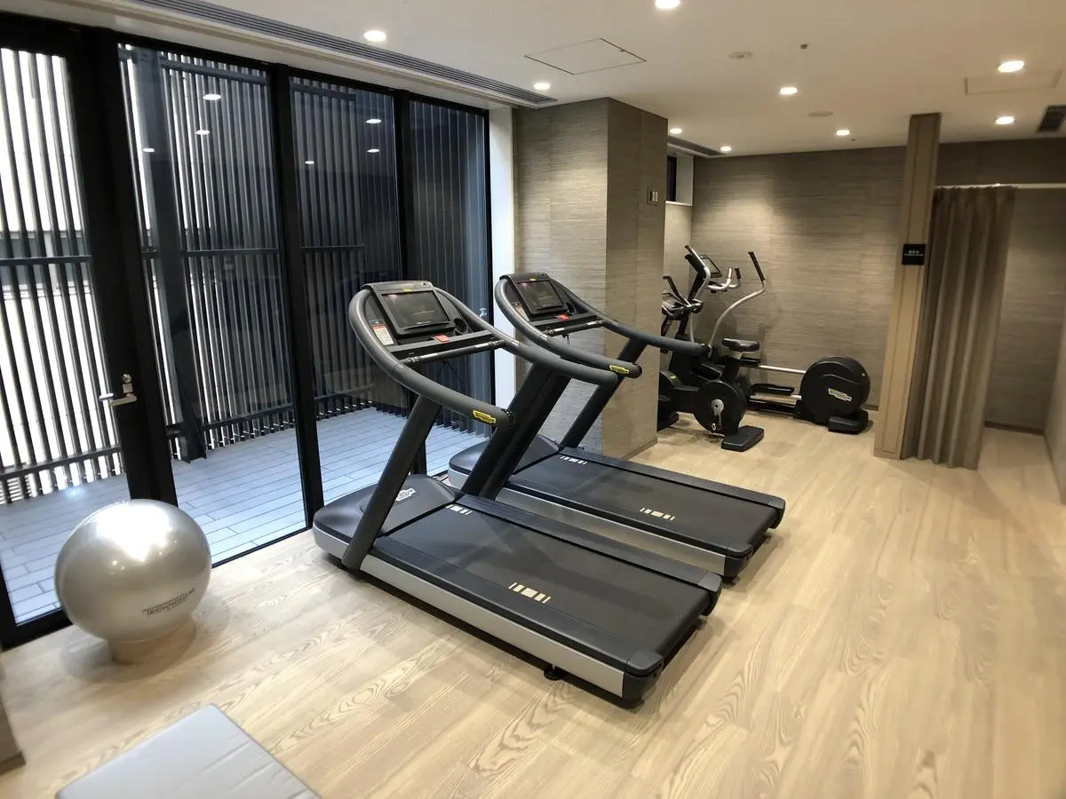 Keihan_Tsukiji_Ginza_Grande_Hotel_Tokyo__Gym