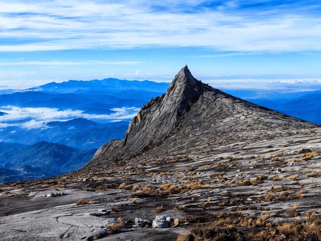 kota_kinabalu_mount_kinabalu