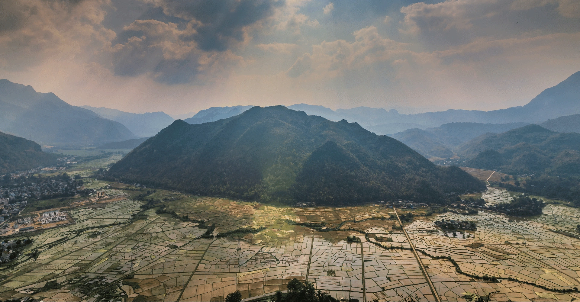 mai-chau-valle-slider__2_