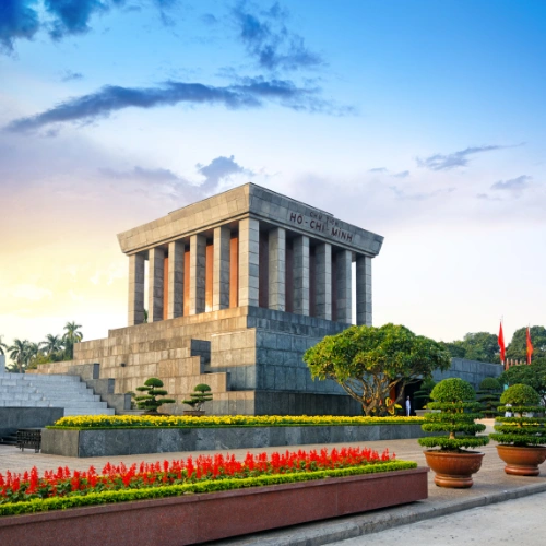 Mausoleo-HoChiMinh