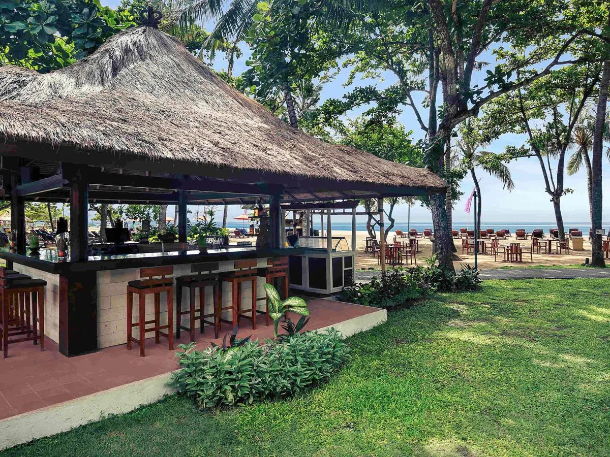 Mercure_Resort_Sanur_bar