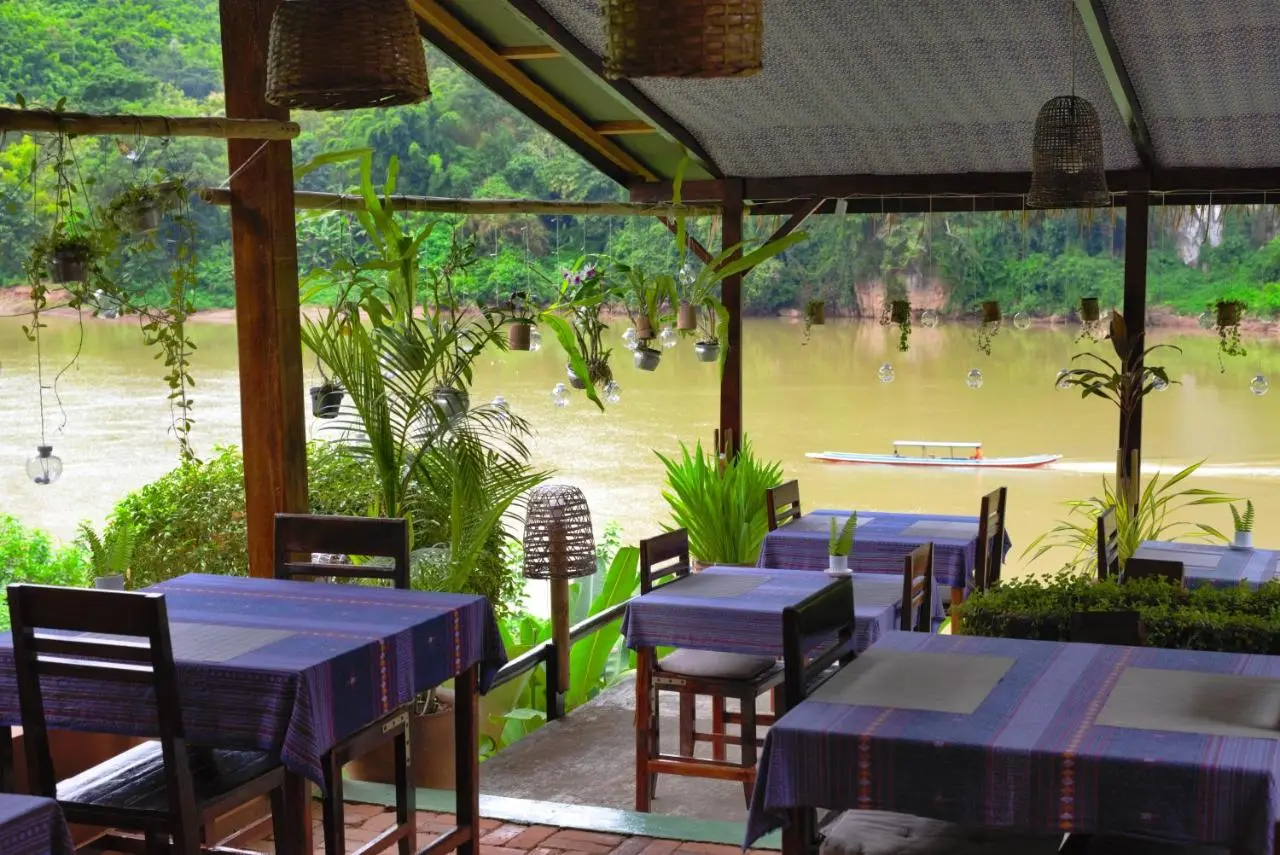 Nong_Khiang_-_Mandala_Ou_resort_view