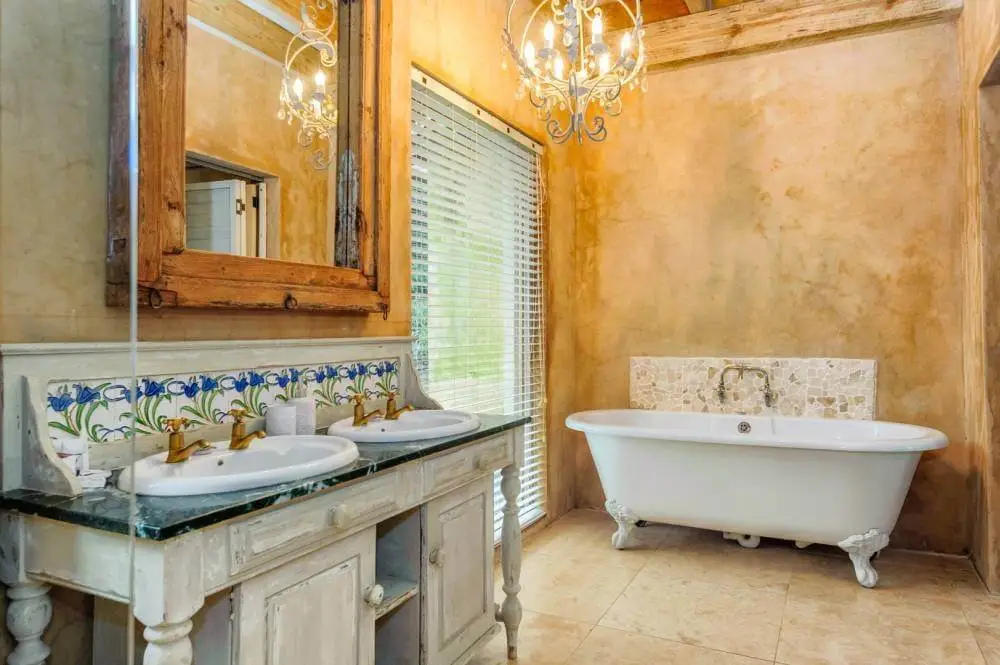 Petite Provence Bathroom