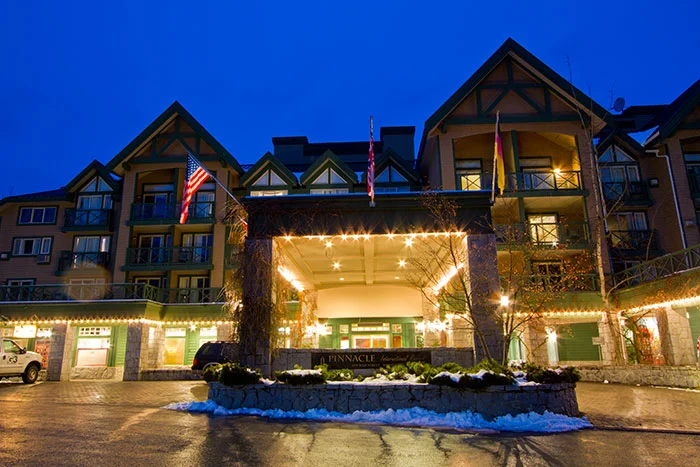 pinnacle-hotel-whistler002