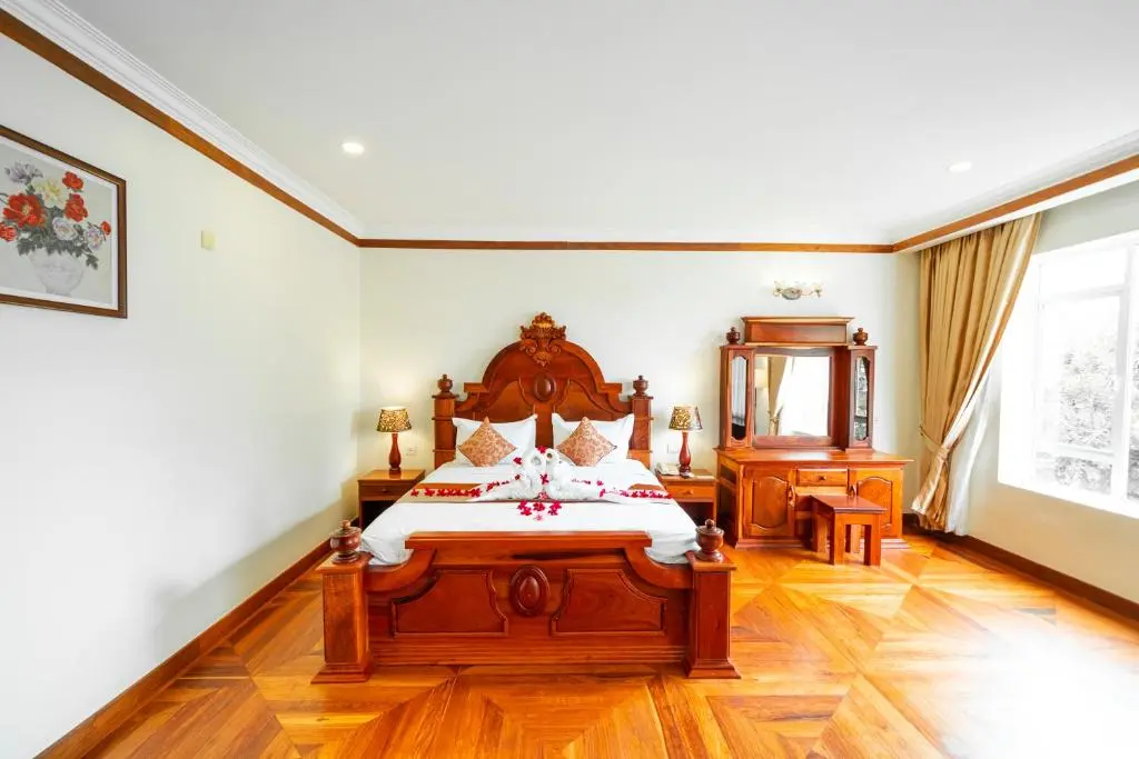 Pursat_Riverside_Hotel___Spa_suite_superior