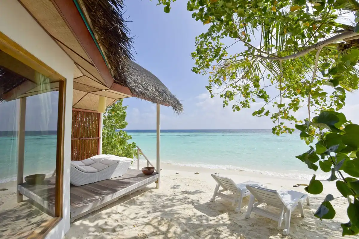 SFI-HRES-Safari_Island_Beach_Bungalow3-e1540811911473