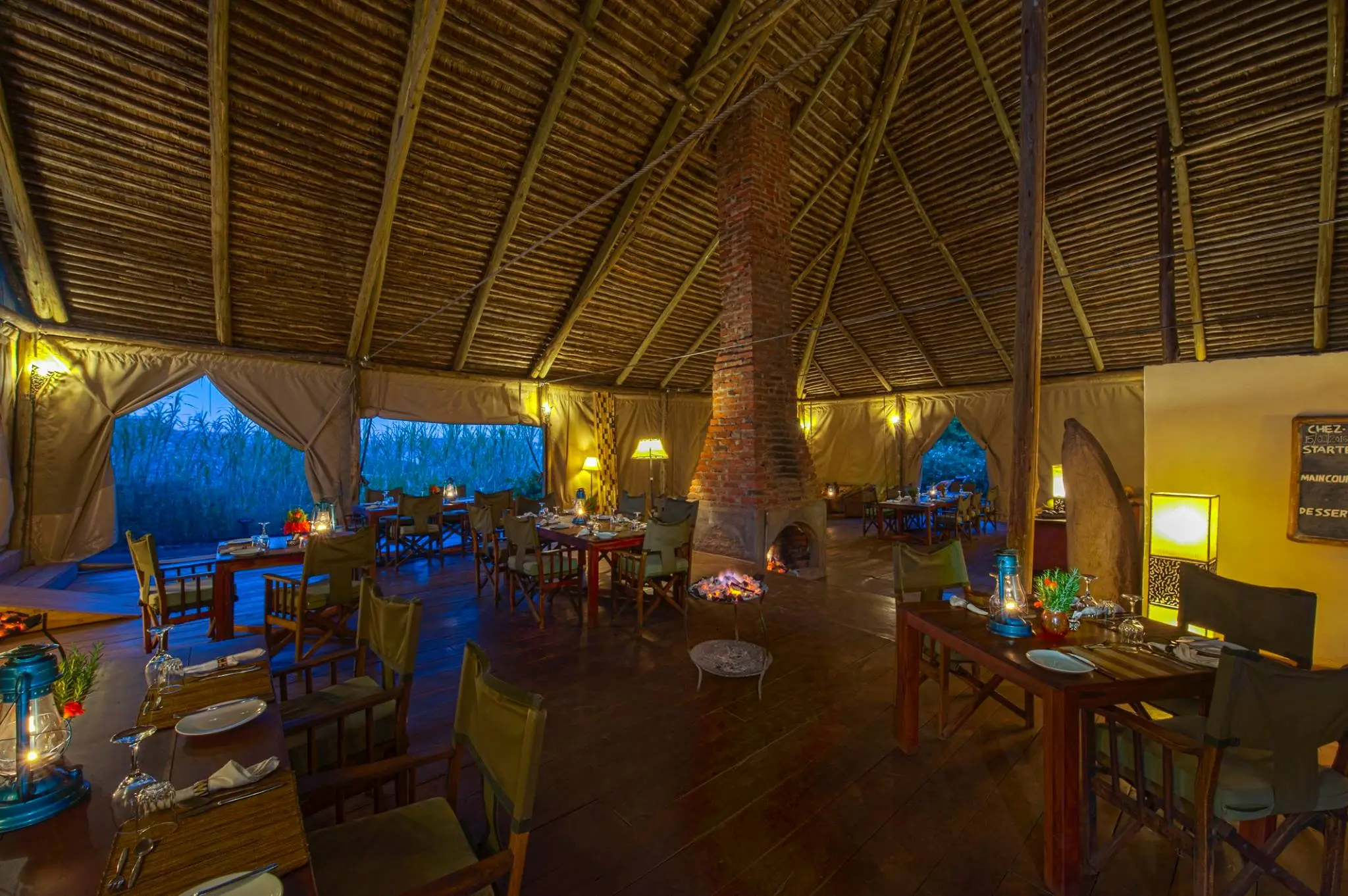 Tanzania_Rothya_Valley_TL_Restaurant