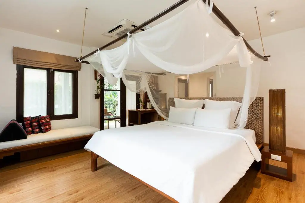 The_Legend_Chiang_Rai_double_room