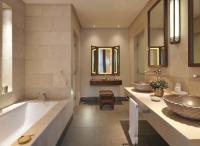 Anantara_Al_Jabar_Al_Akhdar_canyon_viewbathroom