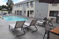 Best Western Town & Country Lodge, piscina