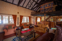 Boma Hotel, Lounge e Reception