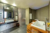 Centara_Ceysands_Resort_bathroom