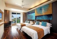 Centara_Ceysands_Resort_king_superior