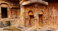 india_khandagiri_caves2