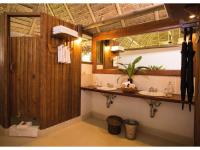 Inkaterra-Reserva-Amazonica_bagno