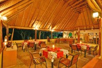 Ishasha Jungle Lodge, Restaurant