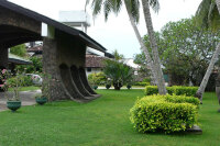 Koggala_Beach_Hotel_garden