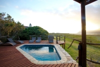 Lagoon_Lodge_pool