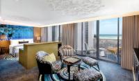 Muscat_-_W_hotel_King_Fantastik_Suite