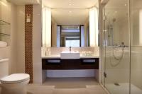 novotel_lombok_-_bathroom