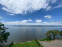 Phayao_-_M2_hotel_Waterside_view