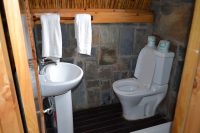 Rwiza Village Guest House, bagno