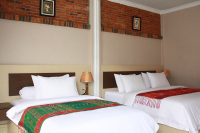 Samosir_villa_resort_twin_room