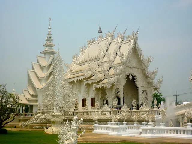 white-temple-